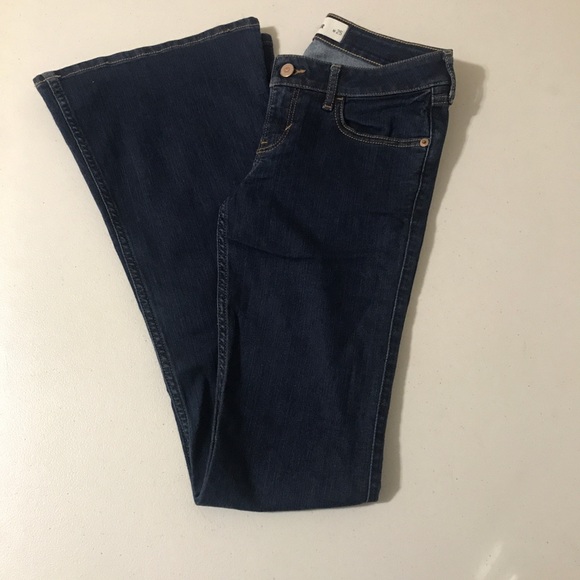 Hollister Long Flare Jeans  Sz 25 - Picture 1 of 10
